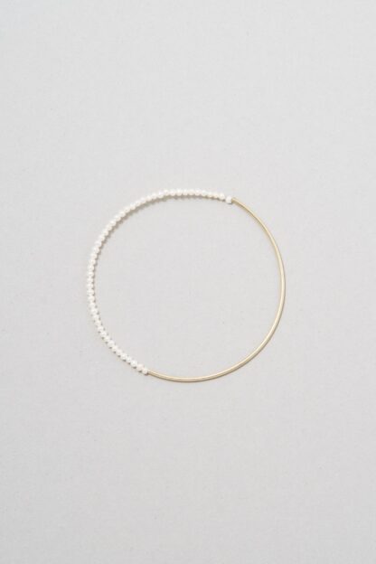 saskia diez PEARL and gold bangle