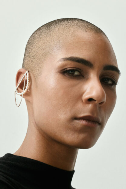 Saskia Diez Rebl/Diez Pearl Chained Earcuff