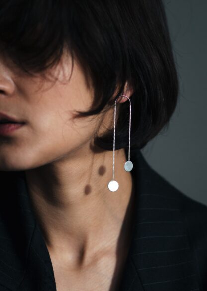 saskia diez silver Dancing Paillettes earrings No2
