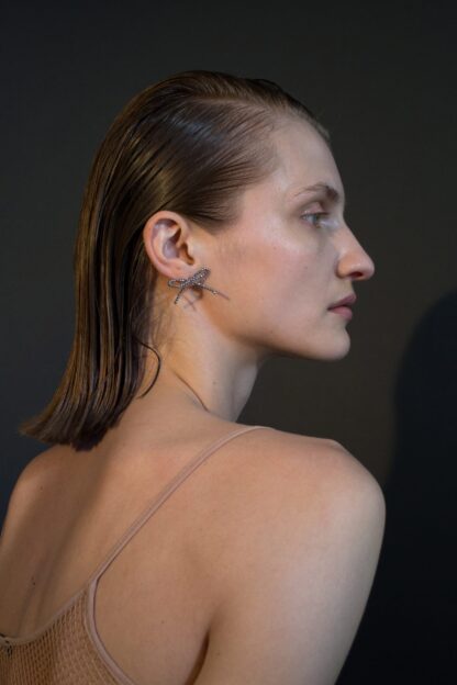 Saskia Diez SPARKLING Bow Earring