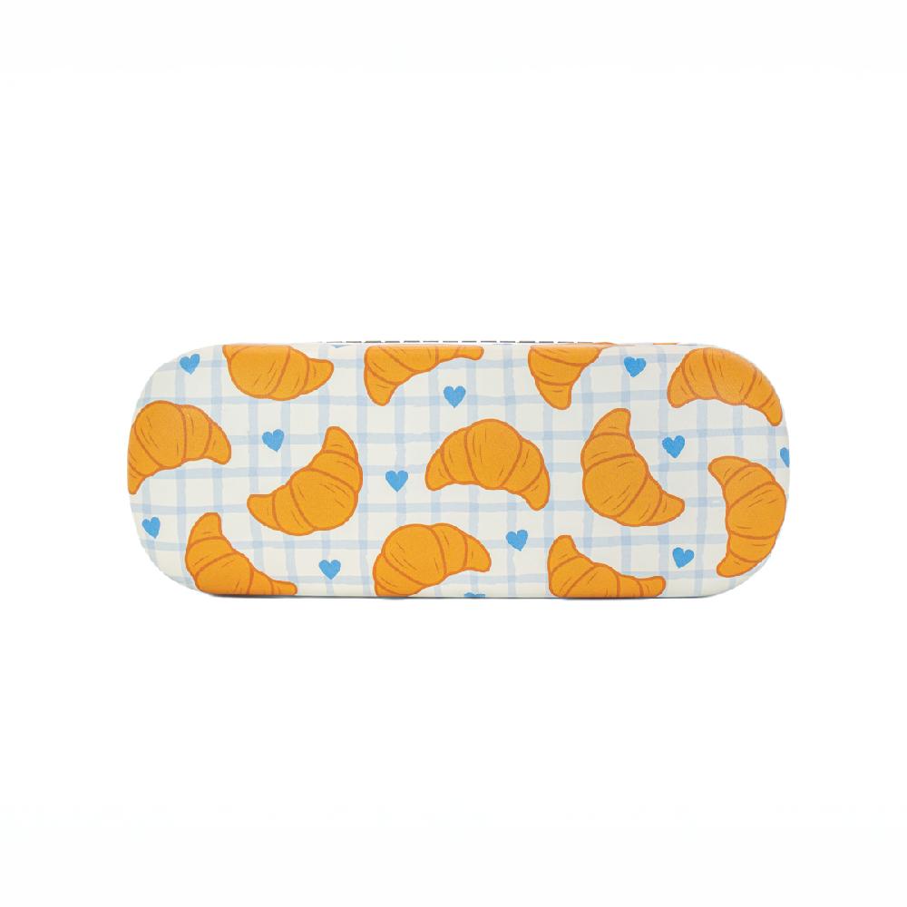 sass & bell Croissant Glasses Case