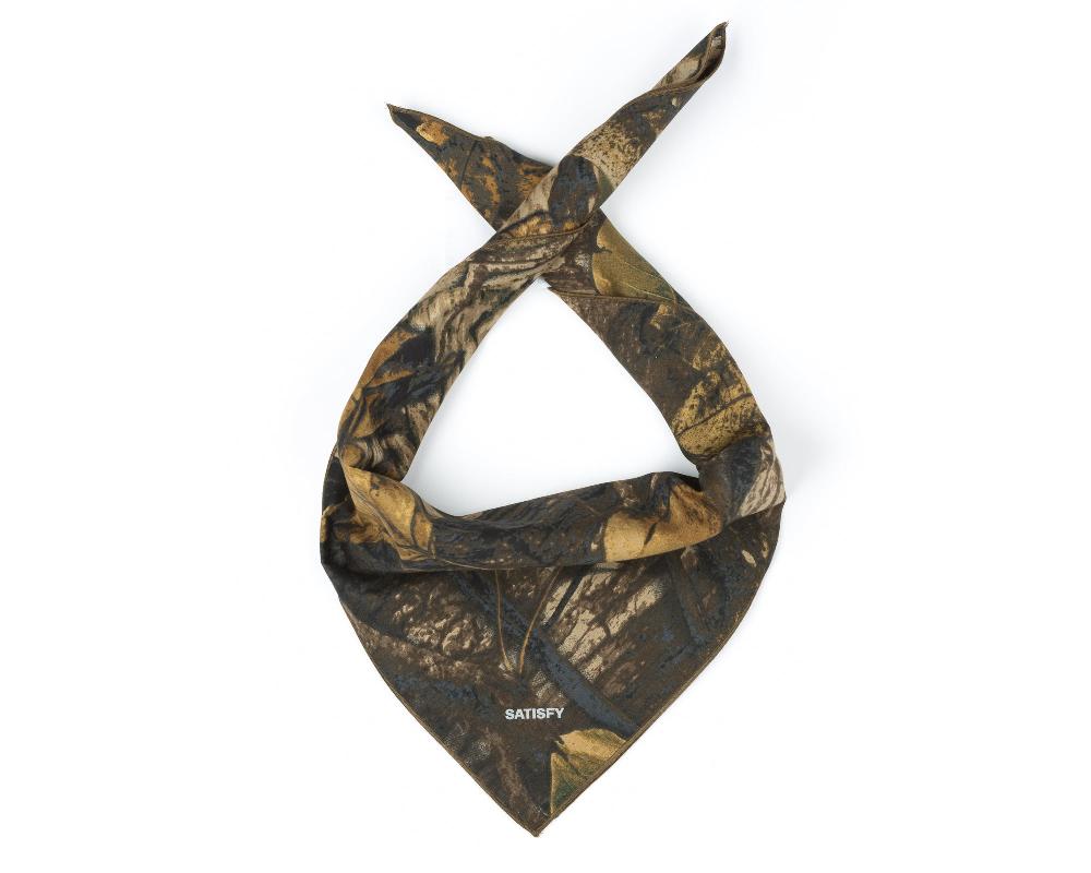 satisfy SoftCell™ Bandana Camo Leaves