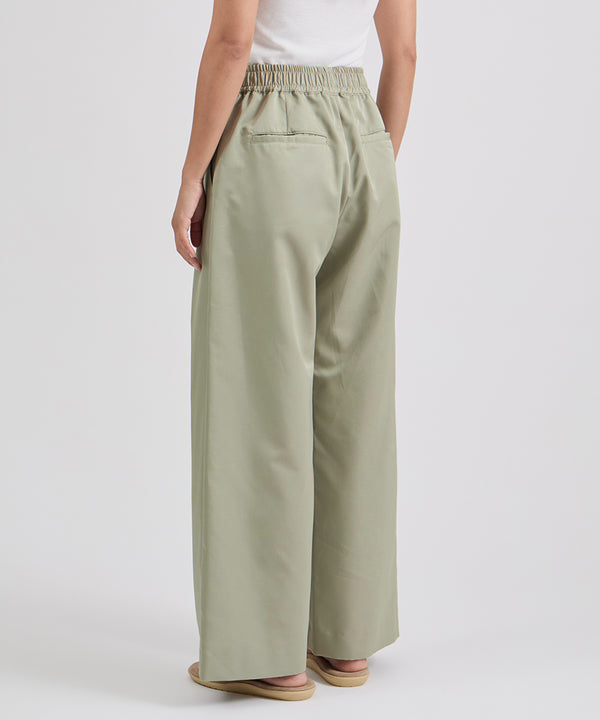 Saturdays New York City Palmetto Tuck Wide Pant Olive Green