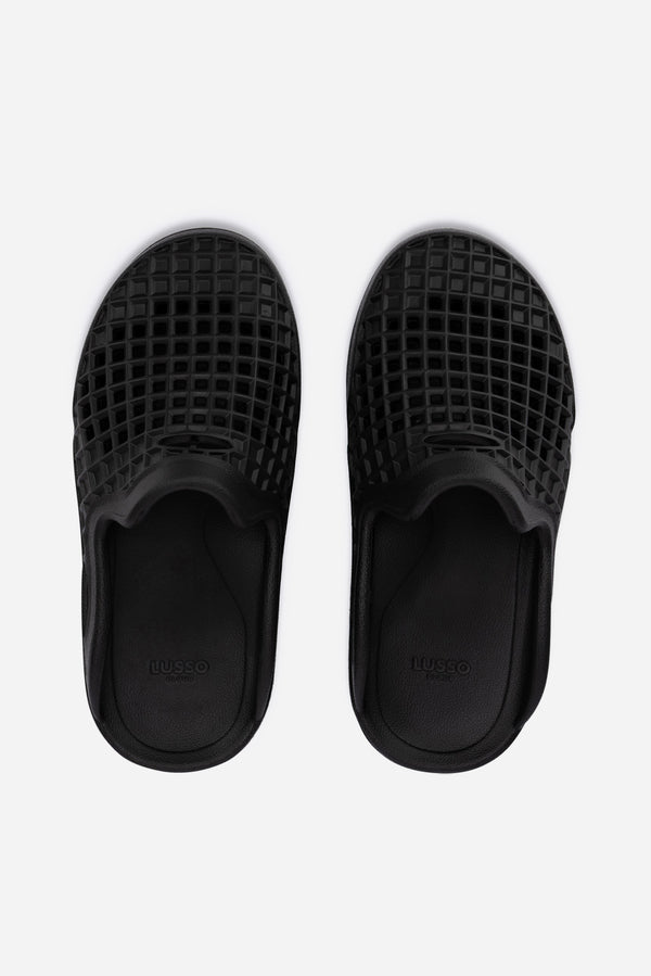 Saturdays New York City Scenario Slide Black