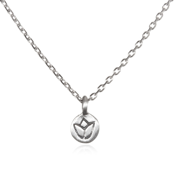 satya jewelry Delicate Flower Silver Lotus Necklace