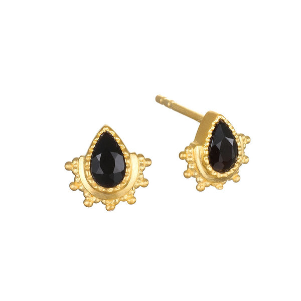 satya jewelry Eternal Light Black Onyx Stud Earrings