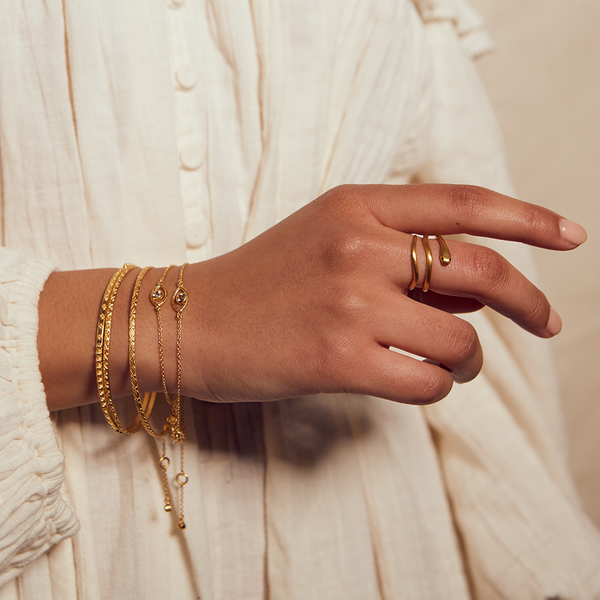 Satya Jewelry Gold Coils Black Snake Adjustable Ring