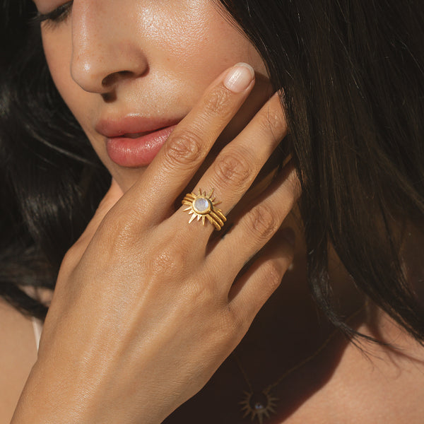 Satya Jewelry Light Seeker Moonstone Starburst Nested Ring Set