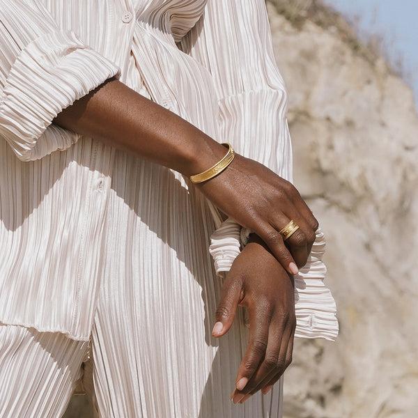 Satya Jewelry Blessings Mantra Spinning Ring