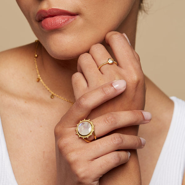 Satya Jewelry Drift Into Daydreams Moonstone Ring