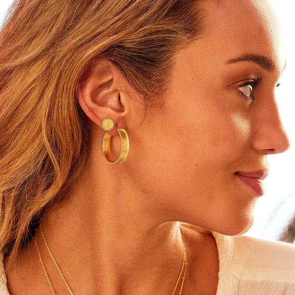 Satya Jewelry Limitless Stud Earrings Gold