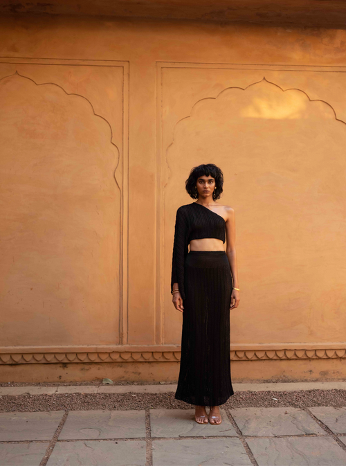 Savannah Morrow MOR TOP - BLACK