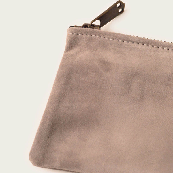 Savas The 7” Pouch Elephante