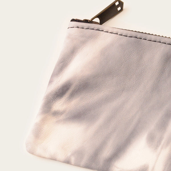 Savas The 7” Pouch Tie Dye