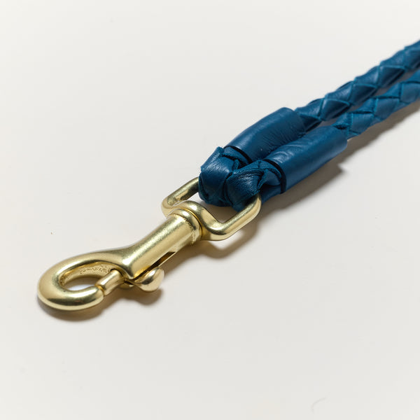 Savas The Lanyard Mariana