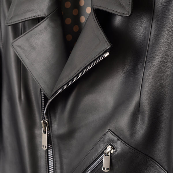 Savas The Page Black Oiled Lamb