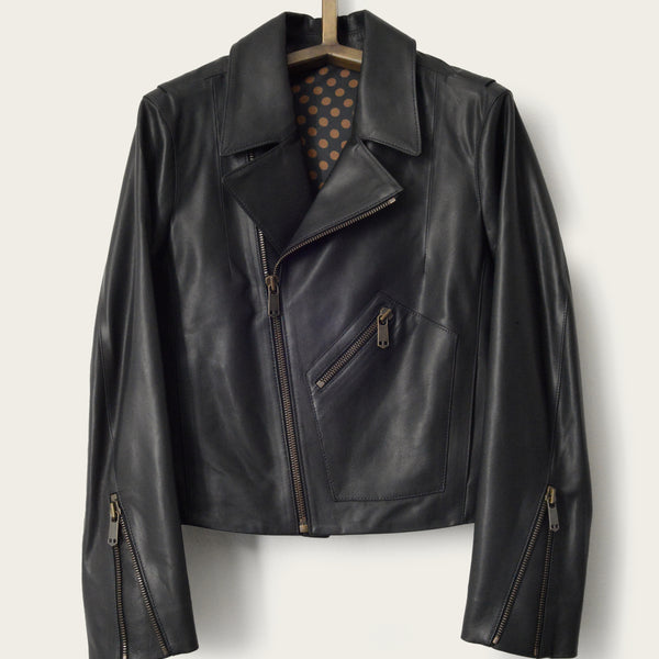 Savas The Page Gasoline