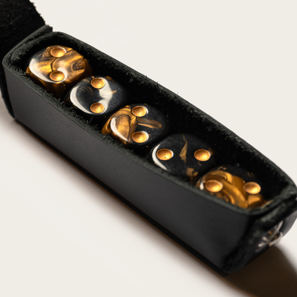 savas The Traveling Dice Set