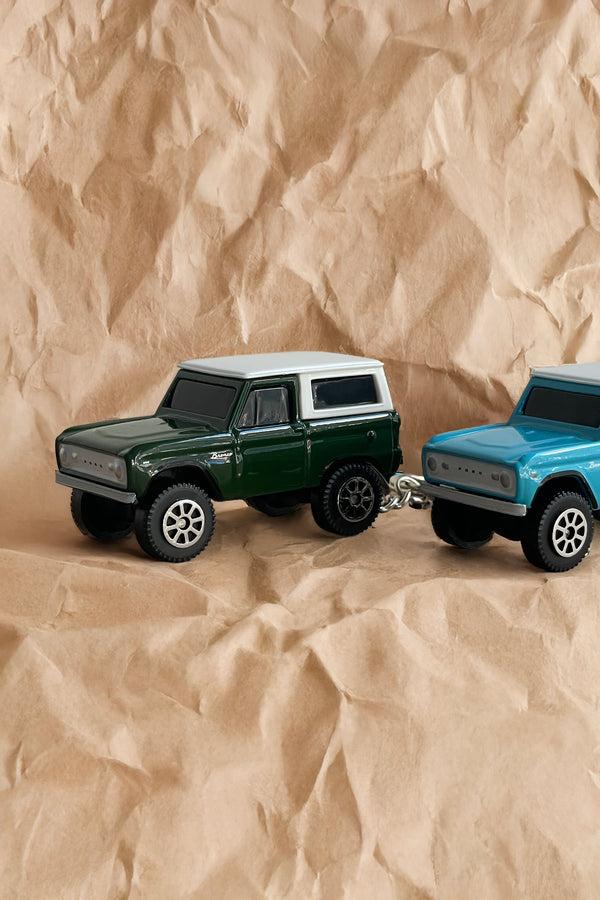 Save Khaki United 1966 Ford Bronco Diecast Keychan Caribbean Blue
