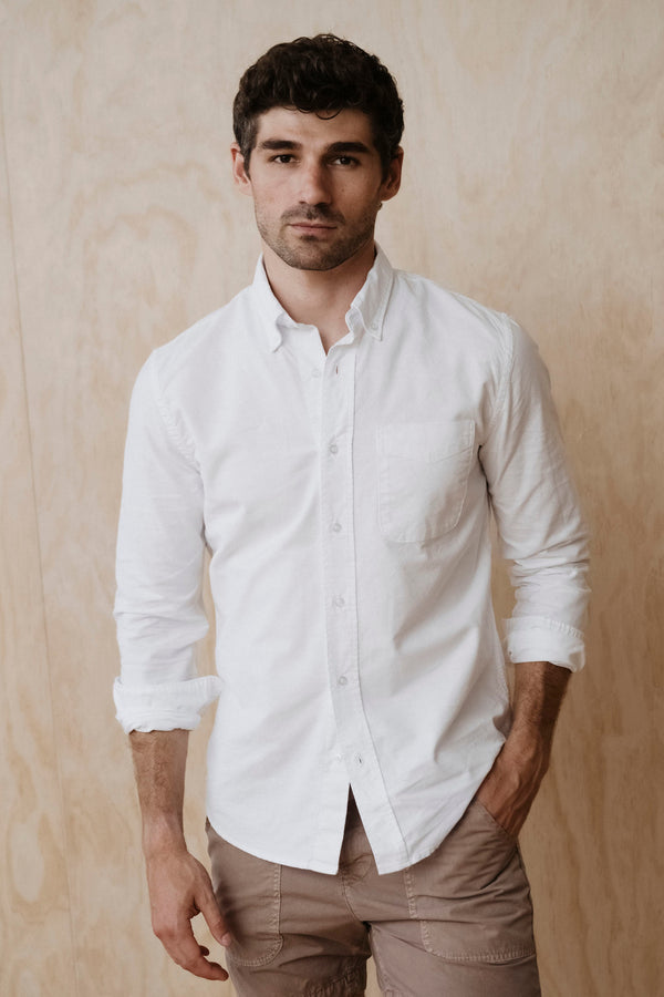 Save Khaki United LS American Oxford Shirt Surf