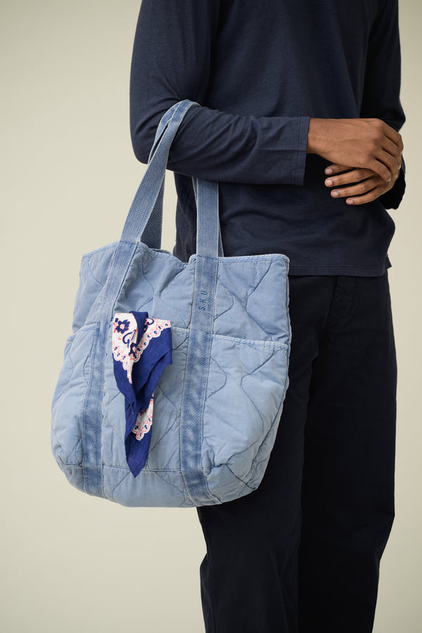 Save Khaki United Quilted Tote Bag Union Blue