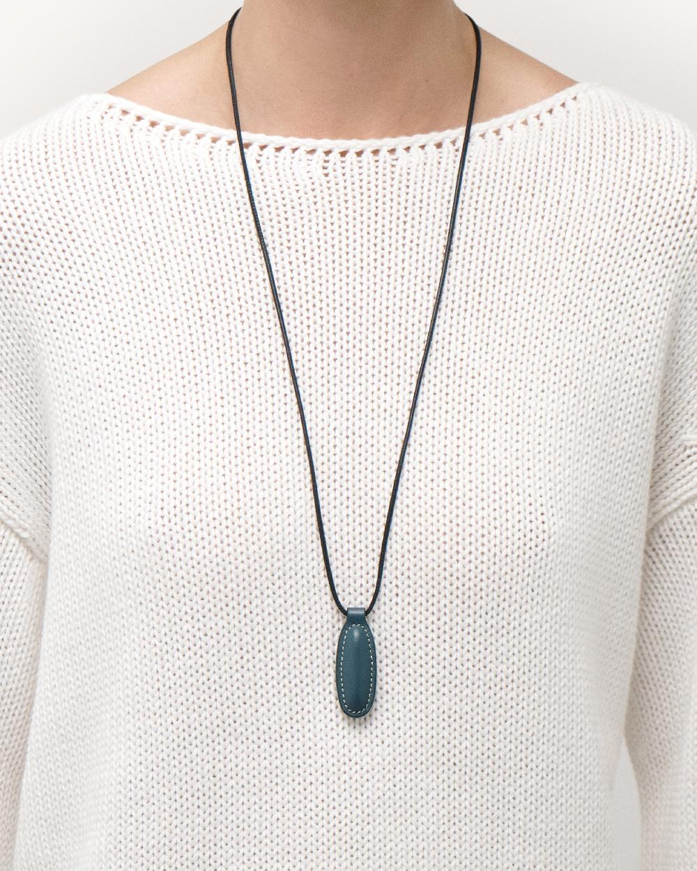 Savette Symmetry Pendant Necklace