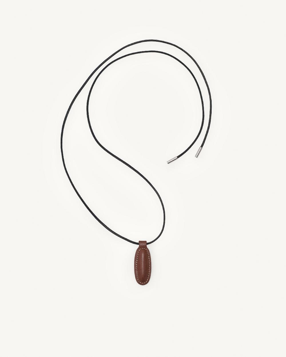 Savette Symmetry Pendant Necklace