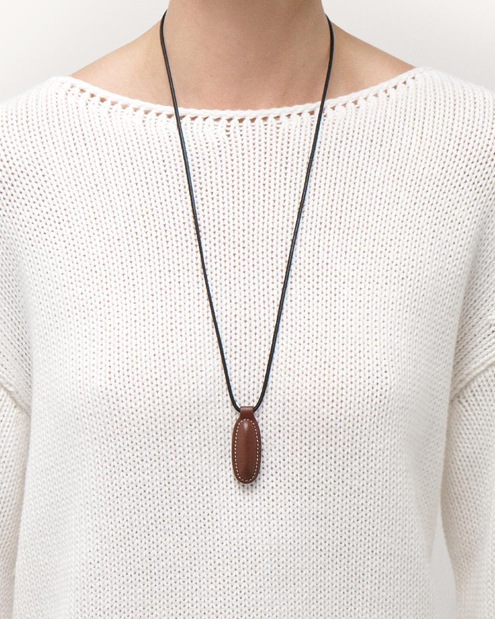 Savette Symmetry Pendant Necklace