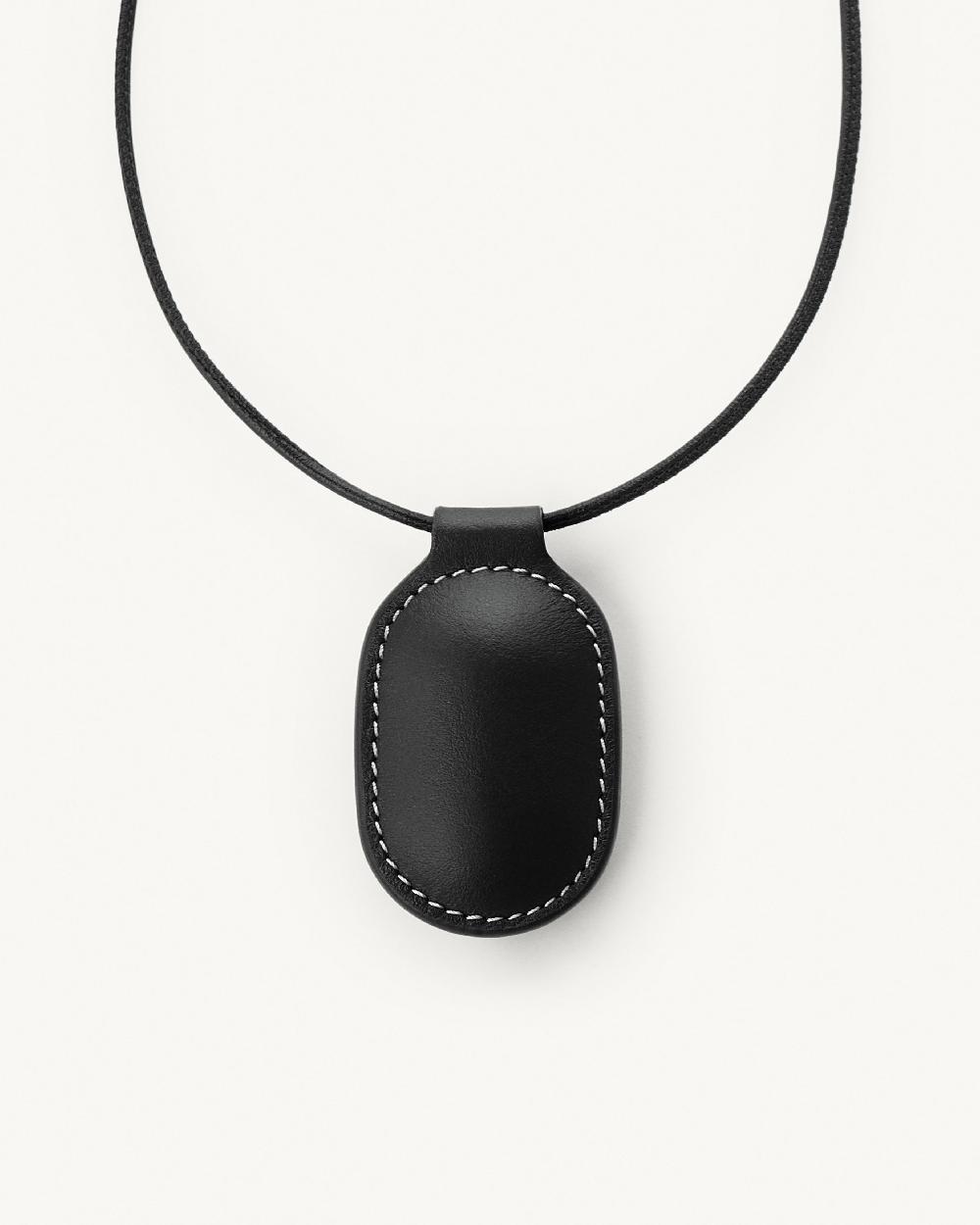 savette Tondo Pendant Necklace