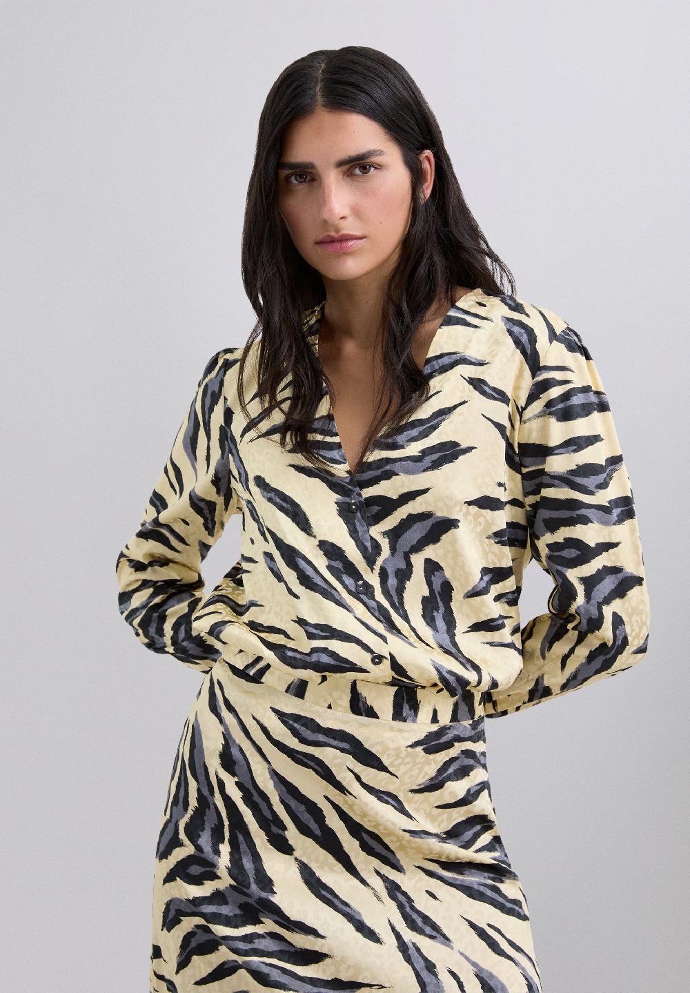 scalpers ANIMAL PRINT SATIN BLOUSE ANIMAL PRINT