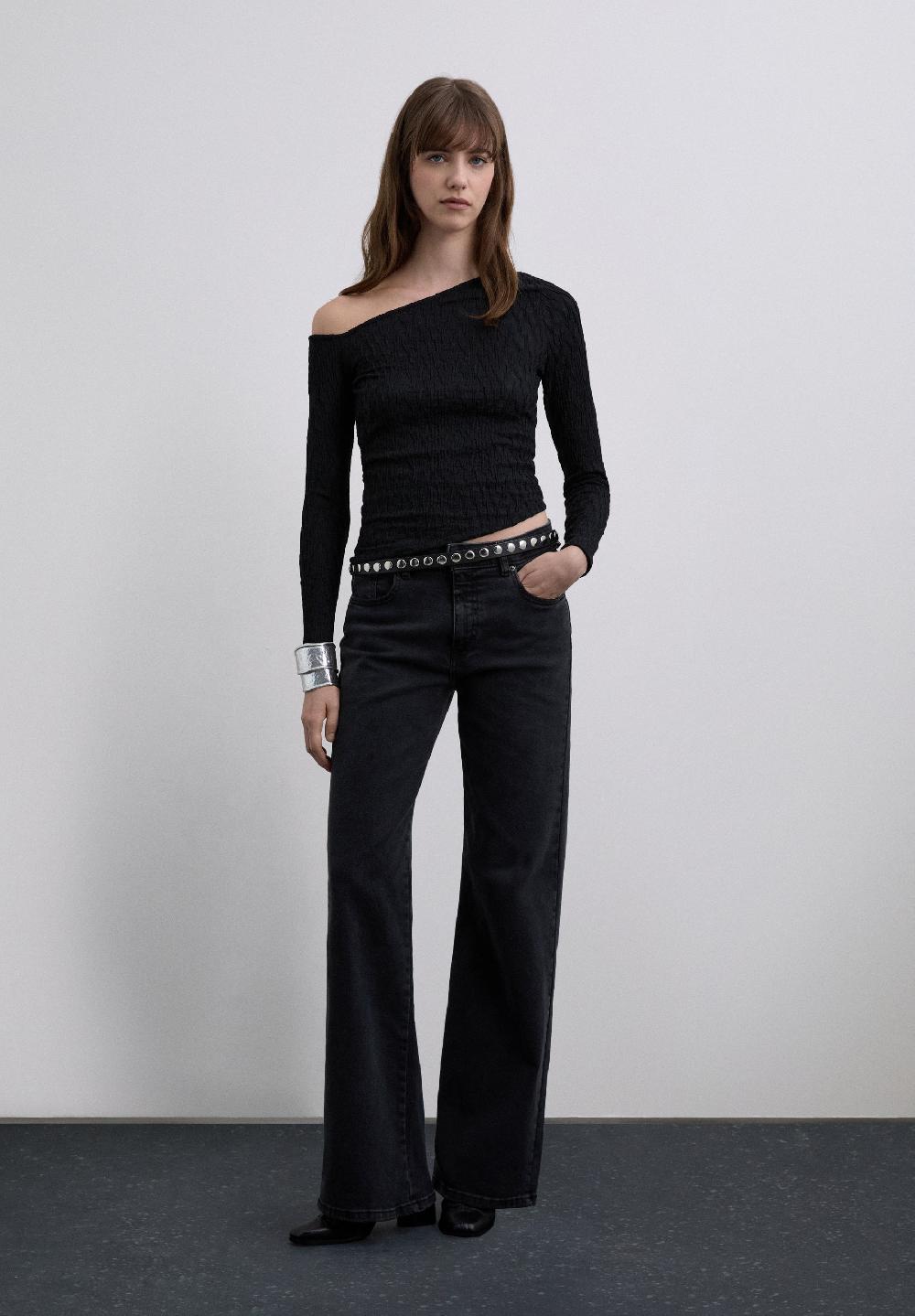 Scalpers ASYMMETRIC OFF-THE-SHOULDER TOP BLACK