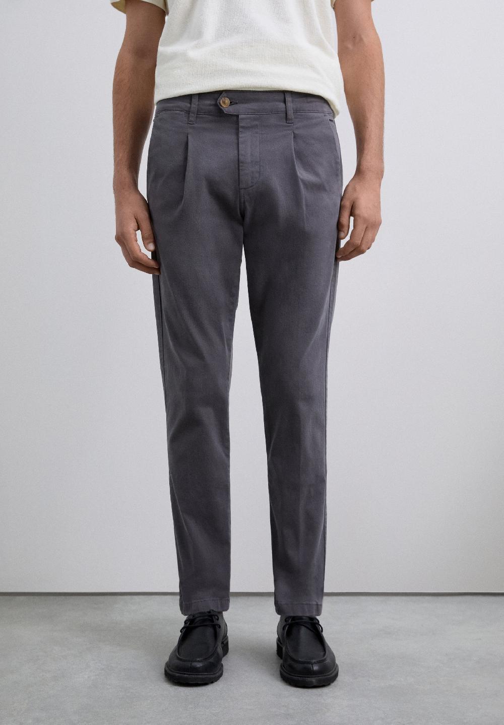 Scalpers CHINO TROUSERS WITH DARTS DARK GREY