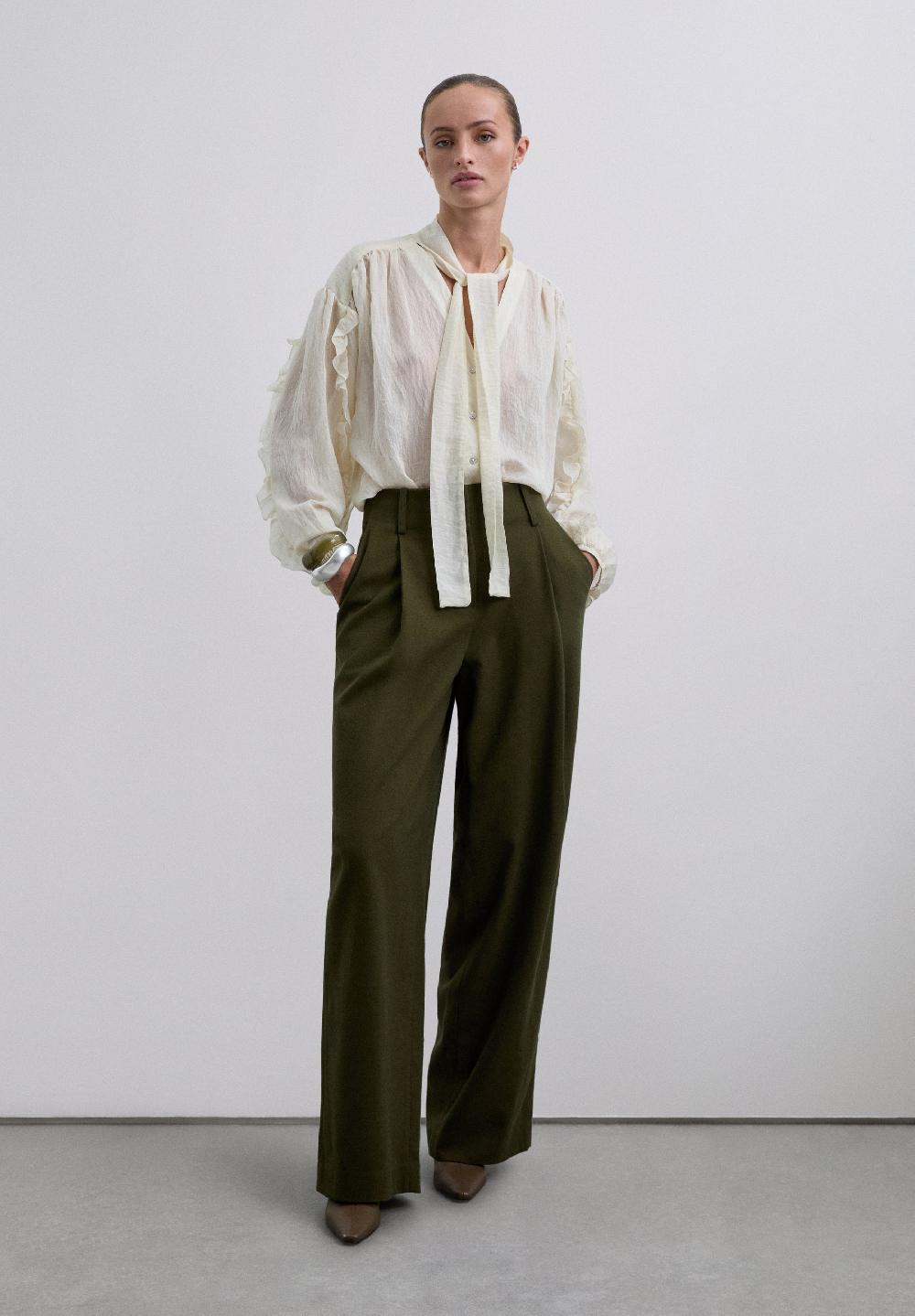 scalpers DARTED TROUSERS WITH POCKETS OLIVE