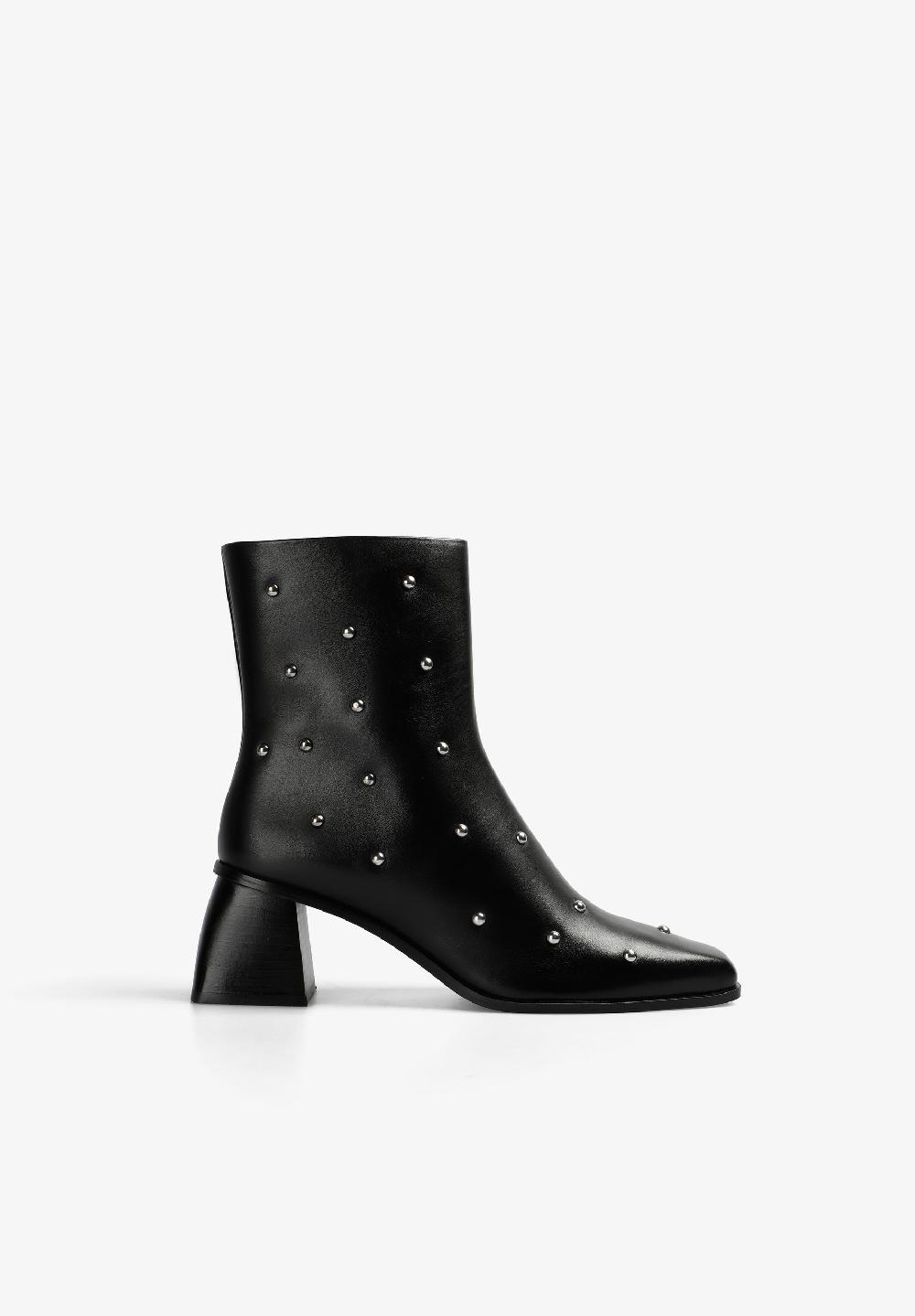 Scalpers HEELED ANKLE BOOTS WITH STUDS BLACK