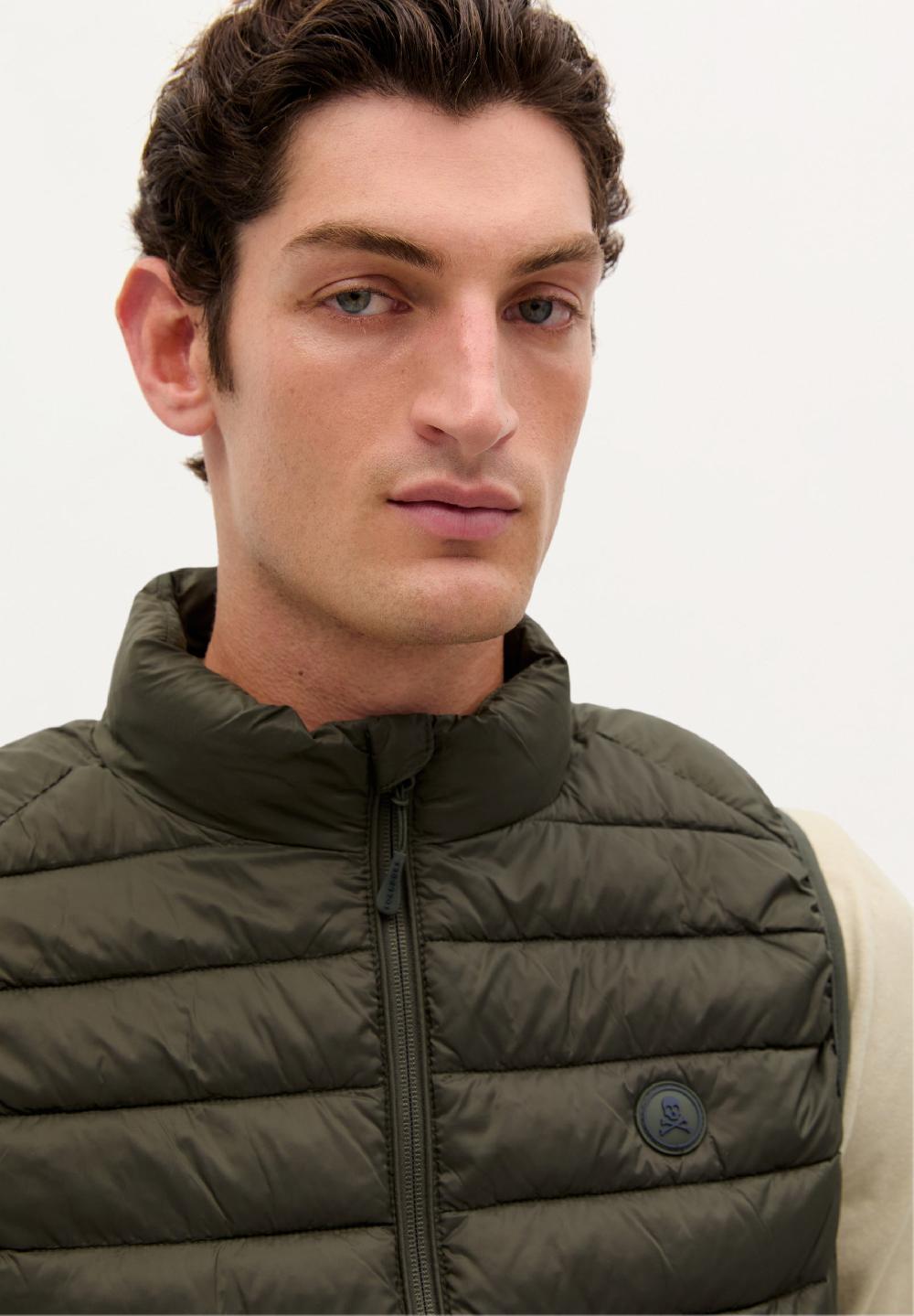 Scalpers LIGHT PUFFER GILET SKULL KHAKI