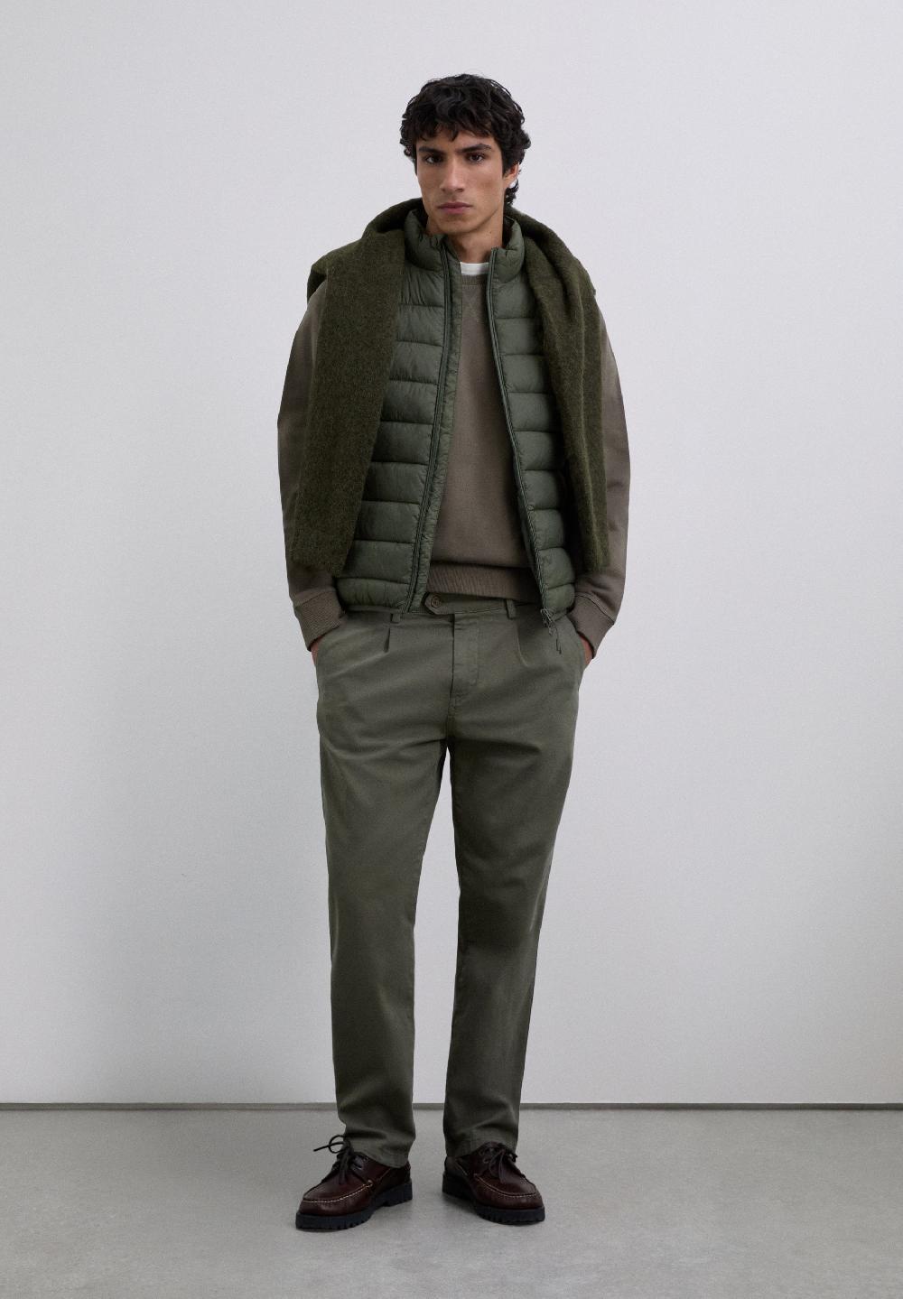 Scalpers LIGHT PUFFER VEST DARK KHAKI