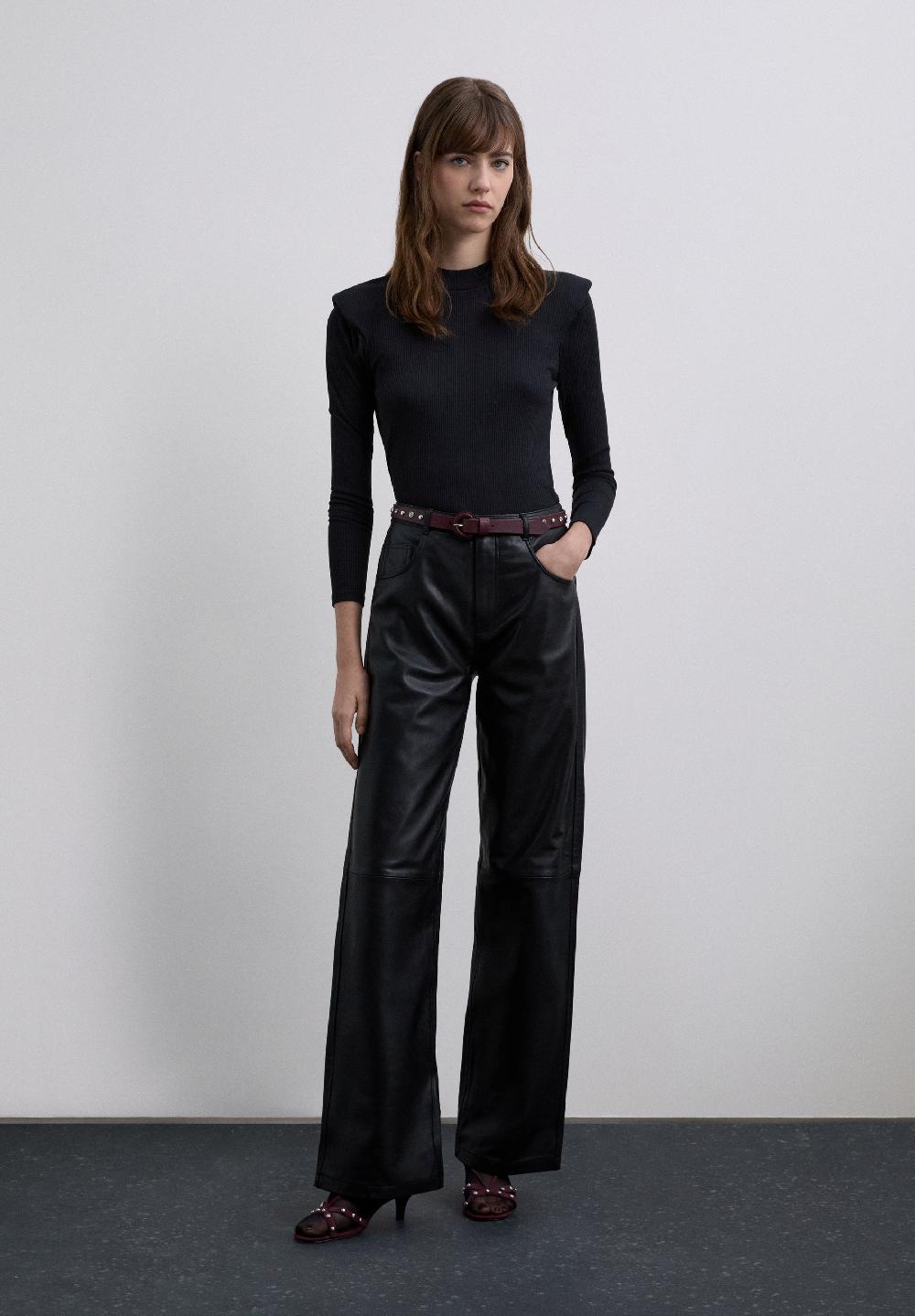 Scalpers LONG SLEEVE TOP WITH SHOULDER PADS BLACK