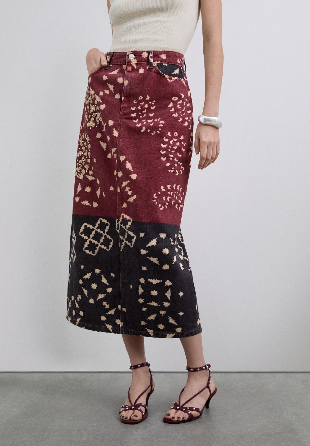 Scalpers PRINTED DENIM SKIRT DARK RED/BROWN