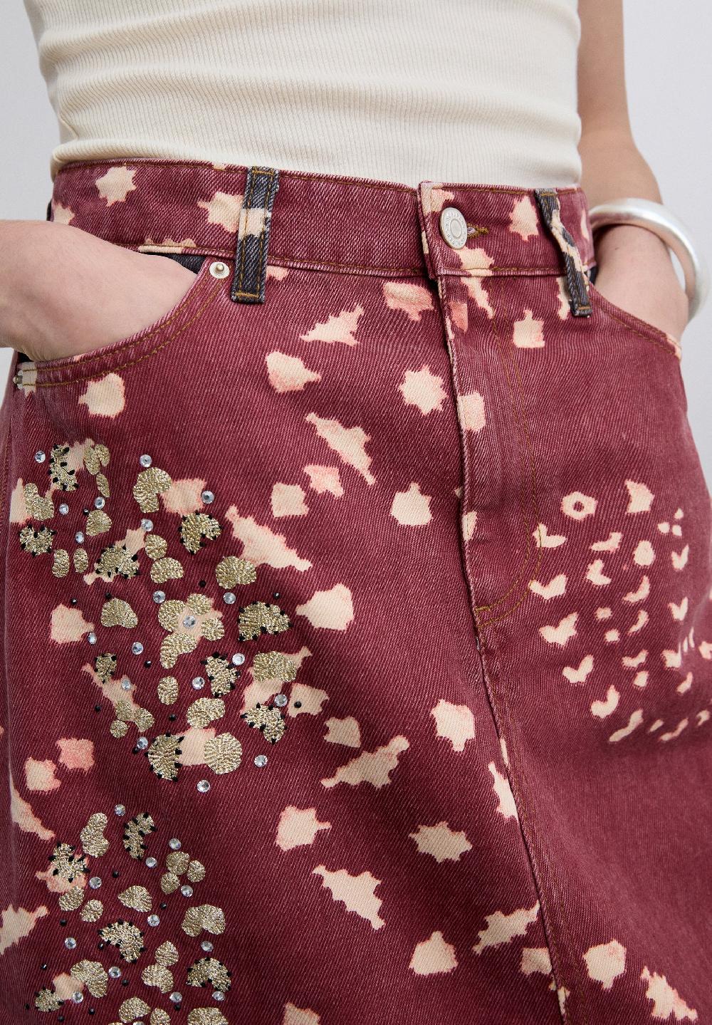 Scalpers PRINTED DENIM SKIRT DARK RED/BROWN