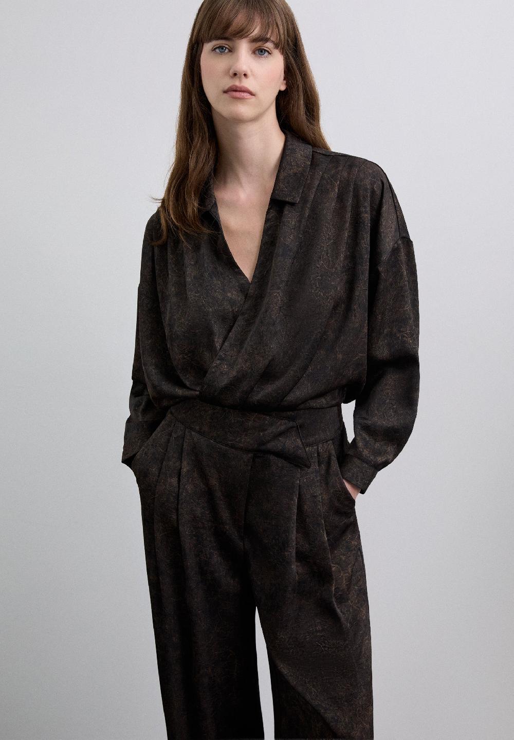 Scalpers PRINTED SATIN TROUSERS BLACK