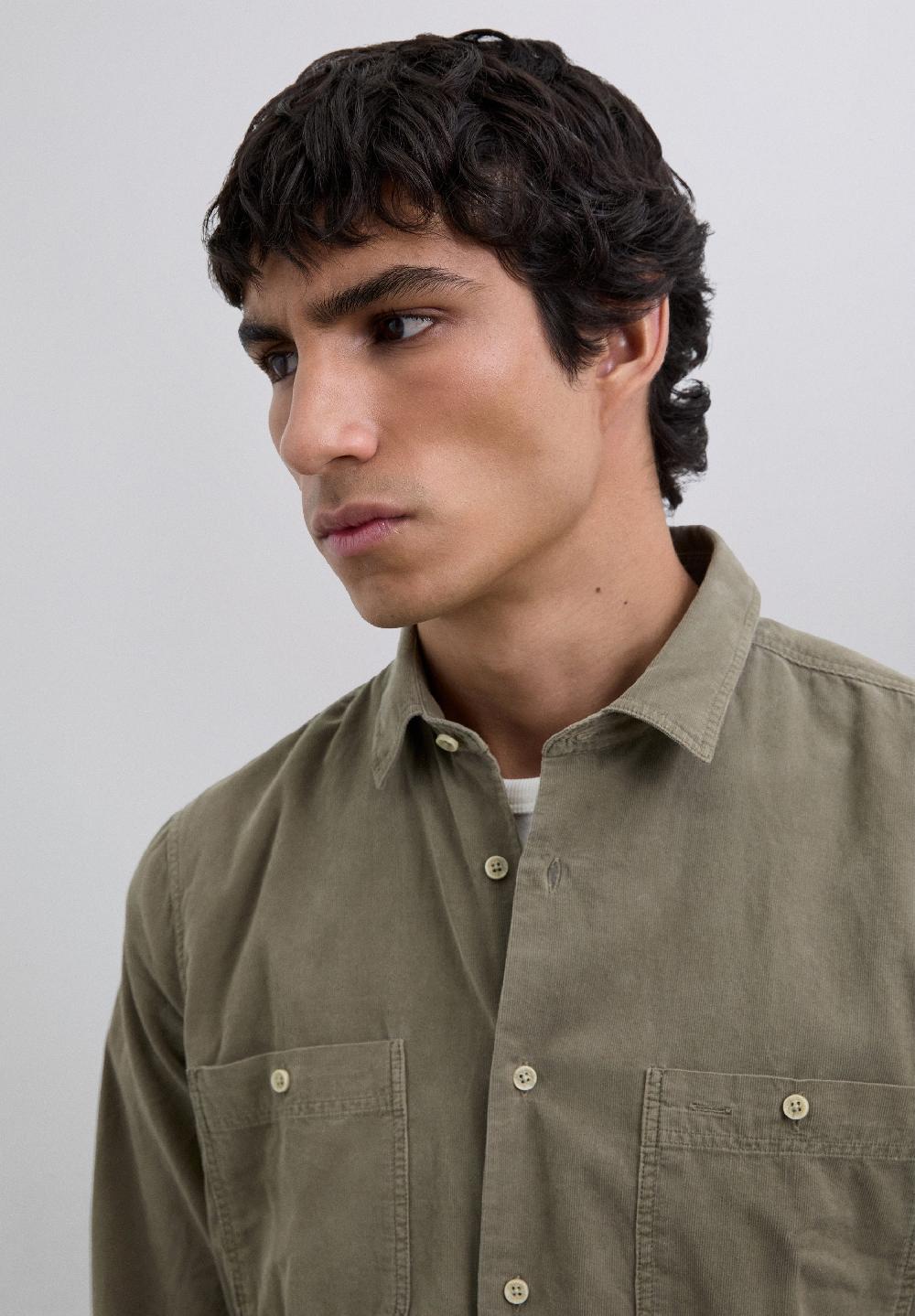 Scalpers REGULAR FIT CORDUROY SHIRT KHAKI
