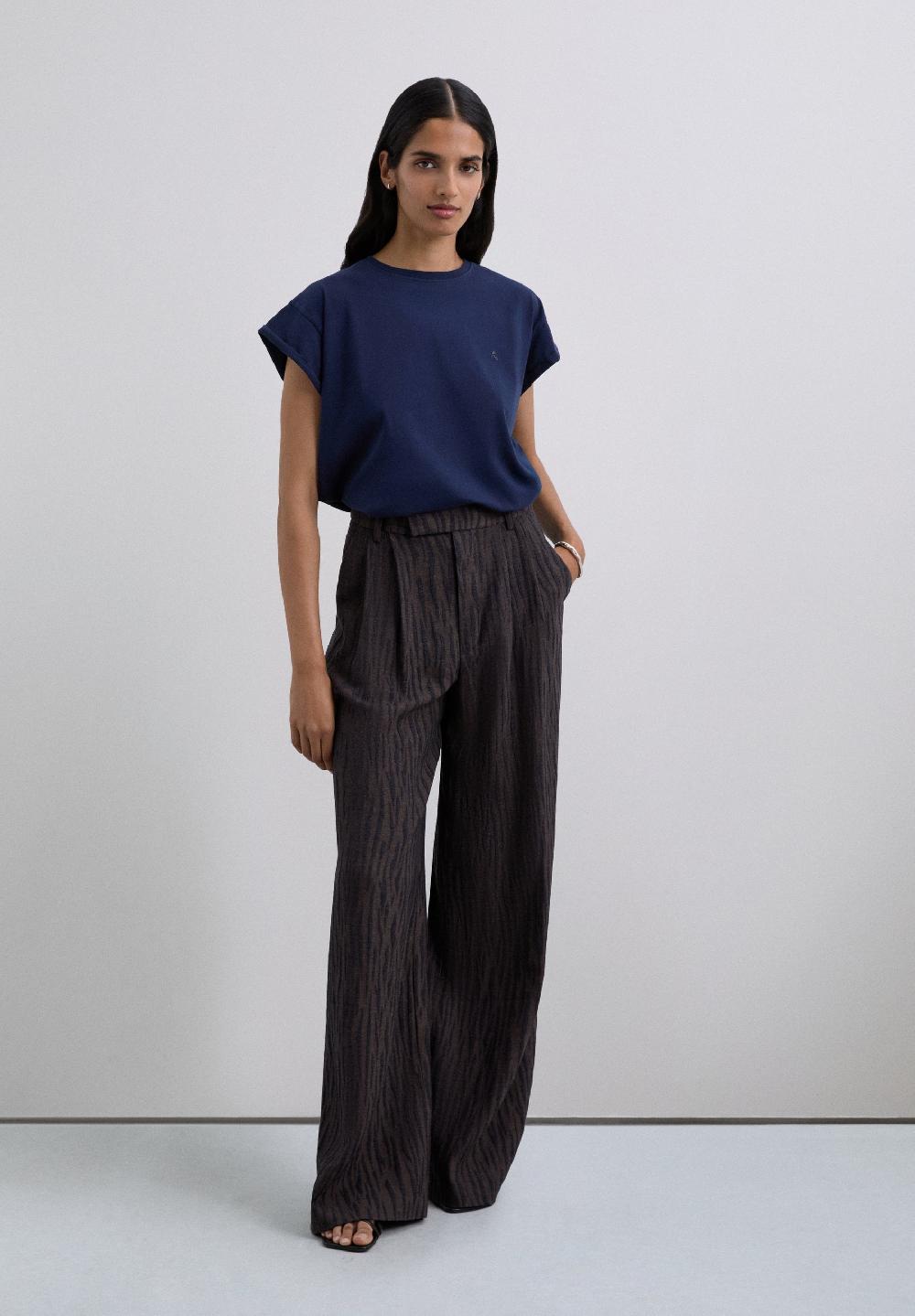 Scalpers SCNOS SCPLAIN SKULL TEE NAVY