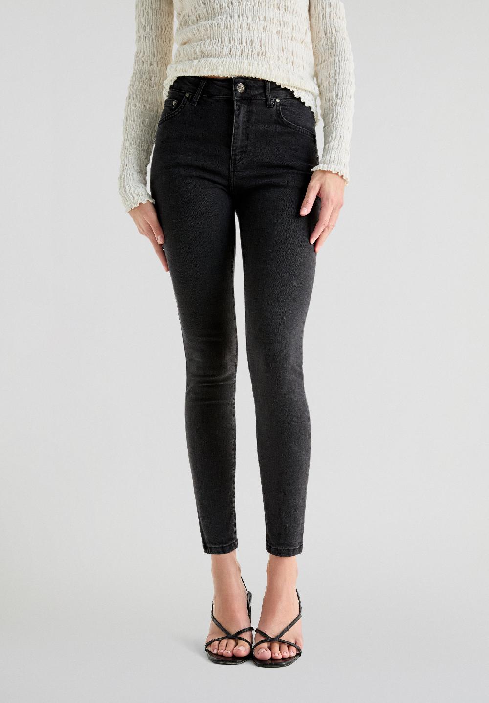 Scalpers SKINNY JEANS WITH STUDS BLACK