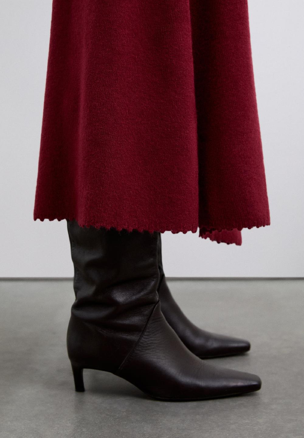 Scalpers SPECIAL FINISH ASYMMETRIC SKIRT RED