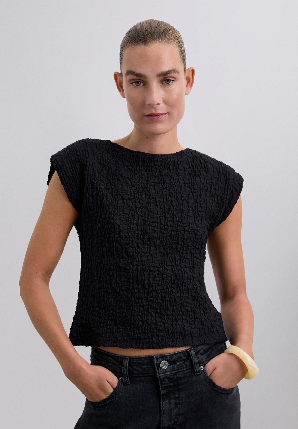 Scalpers TEXTURED T-SHIRT BLACK