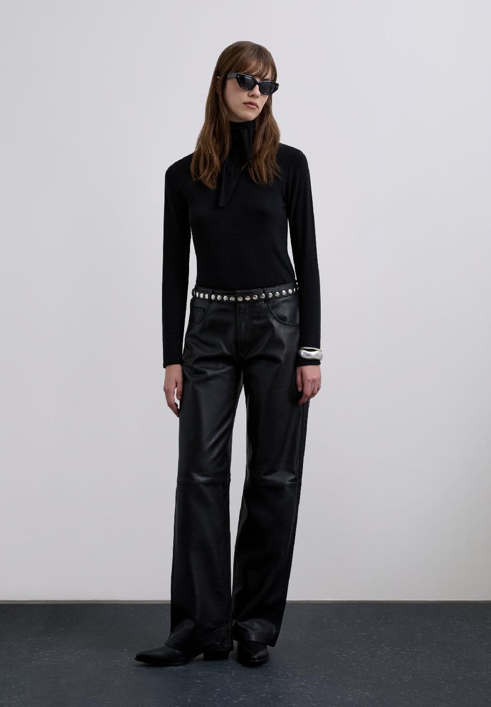 Scalpers TURN-DOWN COLLAR T-SHIRT WITH TIE BLACK