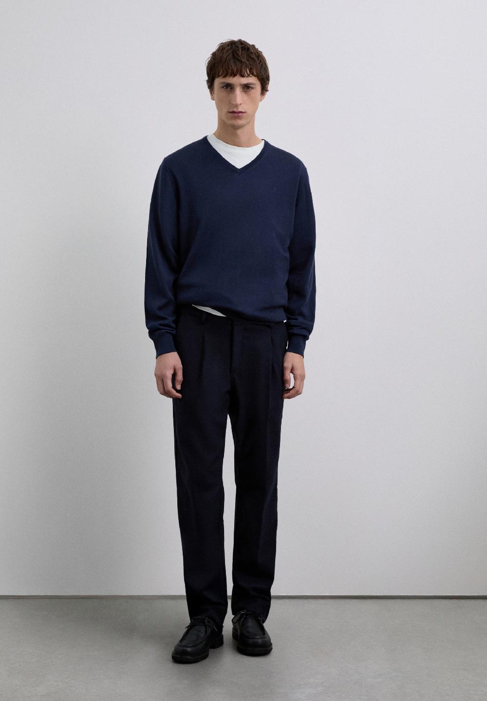 Scalpers V-NECK WOOL SWEATER WITH SKULL NAVY