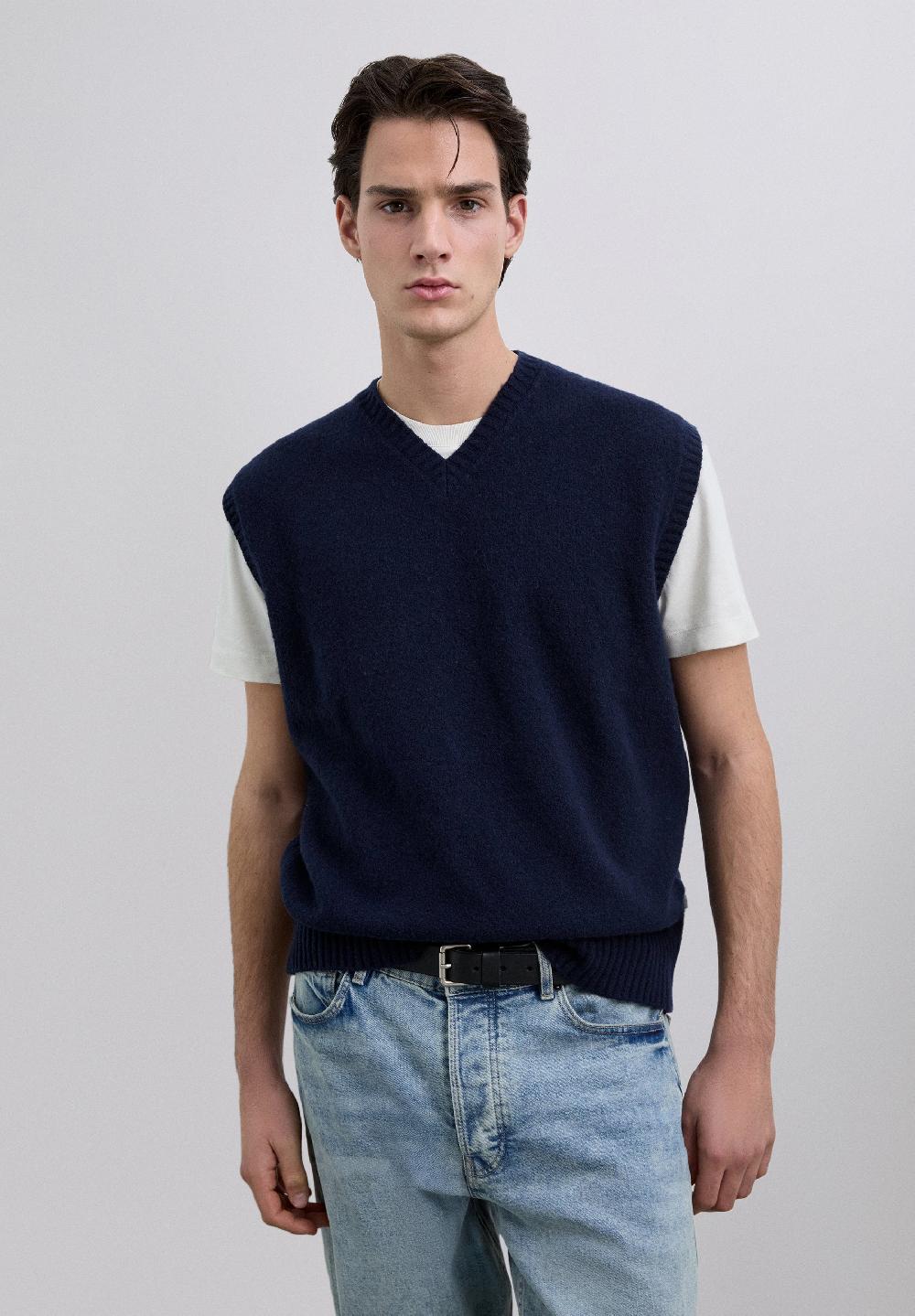 Scalpers V-NECK WOOL VEST NAVY