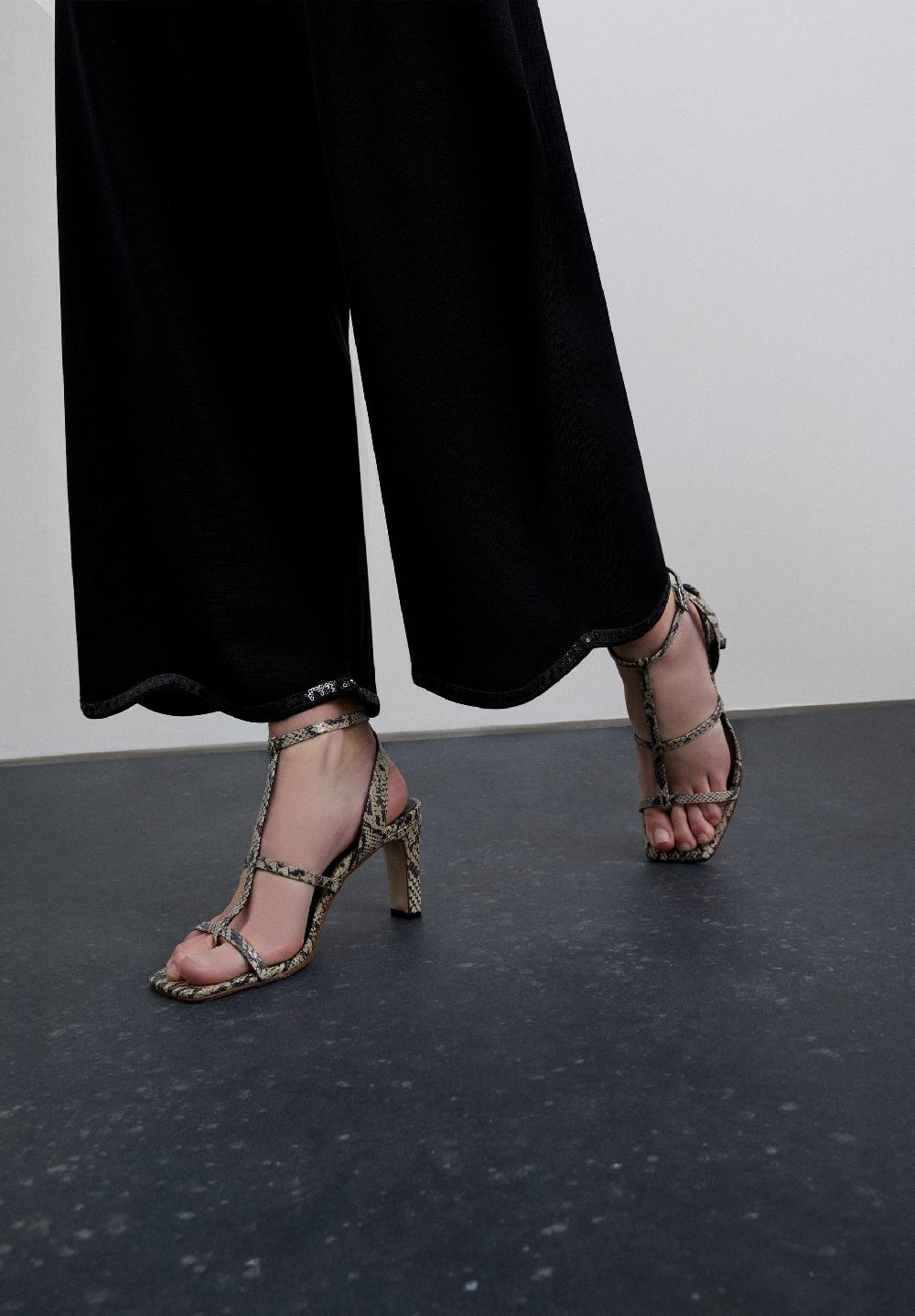 Scalpers XM SCEMBELLISHMENT KNIT PANT BLACK