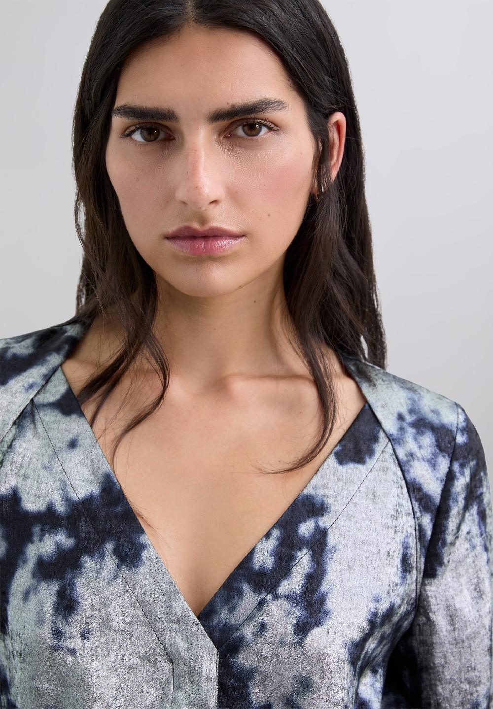 Scalpers TIE-DYE BLOUSE WITH METALLIC DETAILS BLUE/SILVER